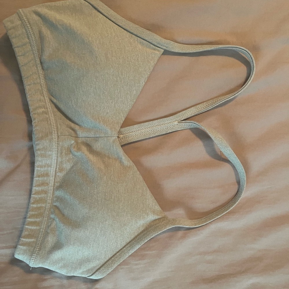 Sports bra